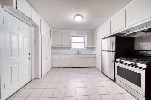 4914 N Springfield Ave, Chicago, IL 60625 photo 20
