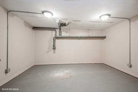 9300 Hamilton Ct #A, Des Plaines, IL 60016 photo 11