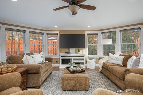 911 Cove Ct, Wheaton, IL 60189 photo 23