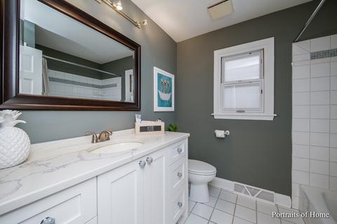 911 Cove Ct, Wheaton, IL 60189 photo 32
