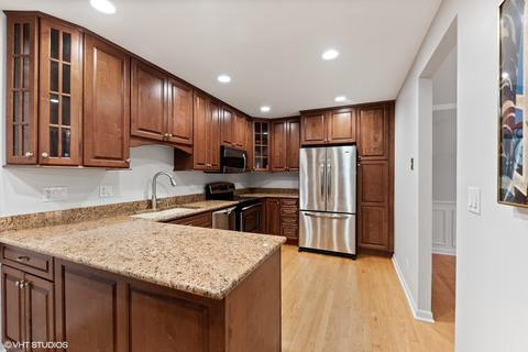 4 Harrogate On Oxford, Rolling Meadows, IL 60008 photo 5