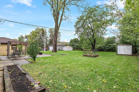 4622 Larch Ave, Glenview, IL 60025 photo 16