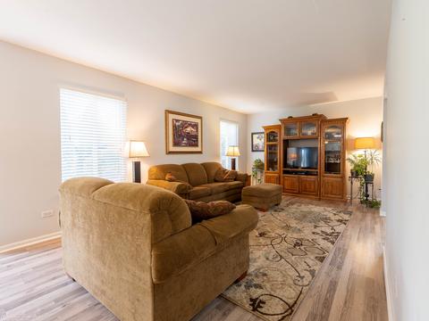 2995 Carlsbad Cir, Aurora, IL 60503 photo 12
