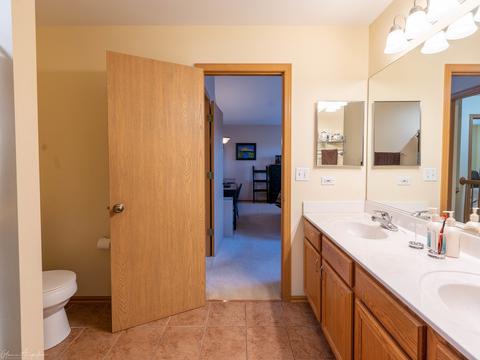 2995 Carlsbad Cir, Aurora, IL 60503 photo 24