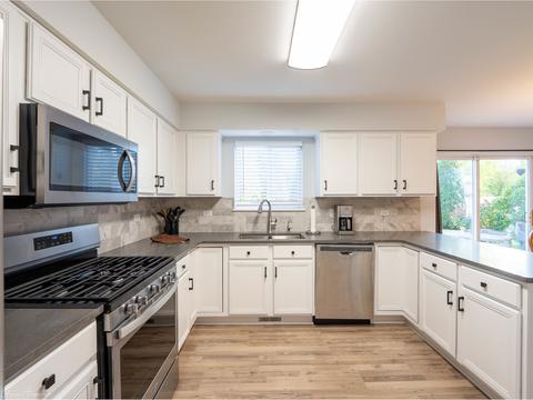 2995 Carlsbad Cir, Aurora, IL 60503 photo 17