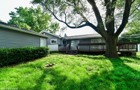 500 Paris Ln, Hoffman Estates, IL 60169 photo 17