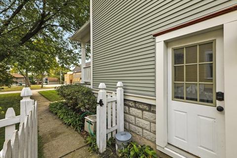506 S Wheaton Ave, Wheaton, IL 60187 photo 38