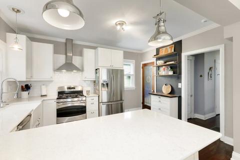 506 S Wheaton Ave, Wheaton, IL 60187 photo 13