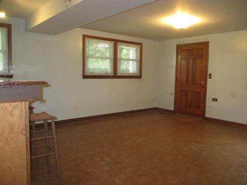 3736 Sangamon St, Steger, IL 60475 photo 16