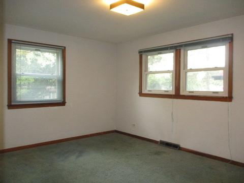 3736 Sangamon St, Steger, IL 60475 photo 11