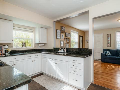 2421 S 21st Ave, Broadview, IL 60155 photo 8