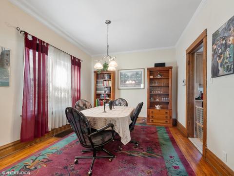 4922 W Cullom Ave, Chicago, IL 60641 photo 4