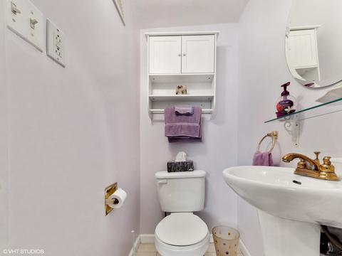 4922 W Cullom Ave, Chicago, IL 60641 photo 9