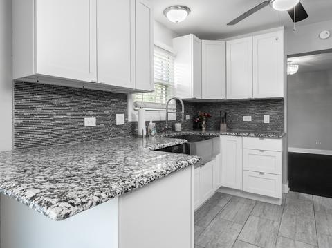 3610 Briar Ln, Hazel Crest, IL 60429 photo 4