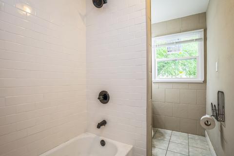 705 Audubon St, Hoffman Estates, IL 60169 photo 14