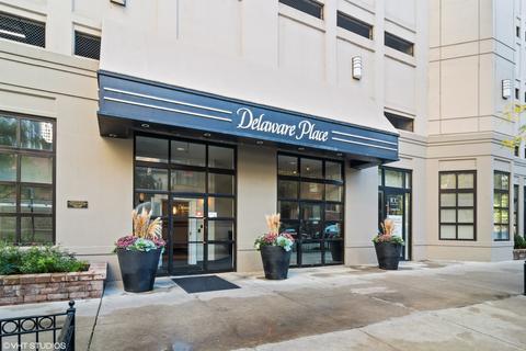 33 W Delaware Pl #18A, Chicago, IL 60610 photo 2
