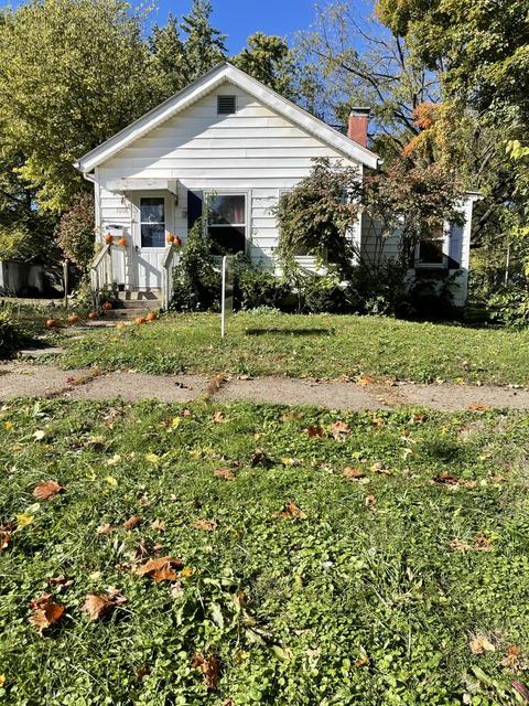 1008 N Evans St, Bloomington, IL 61701 photo 2