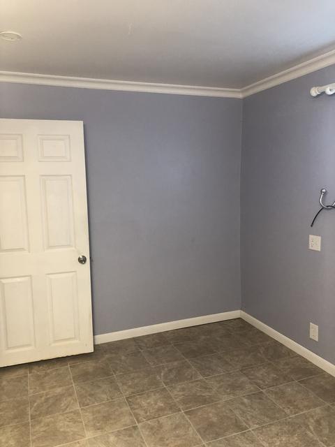 209 Hereford Ave, Steger, IL 60475 photo 9