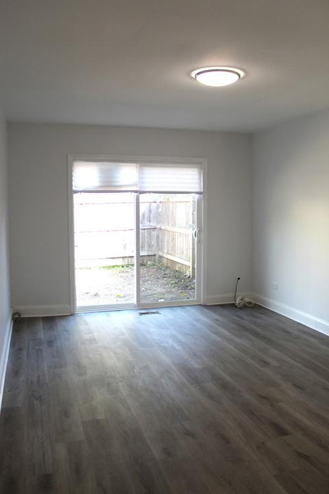2020 Apache Trl, Round Lake Beach, IL 60073 photo 5
