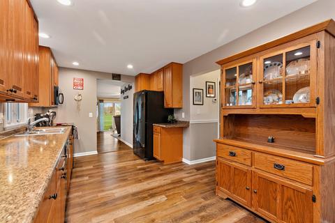 552 Edwards Ave, East Dundee, IL 60118 photo 7