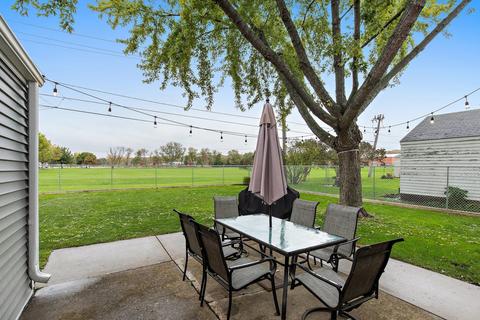 552 Edwards Ave, East Dundee, IL 60118 photo 26