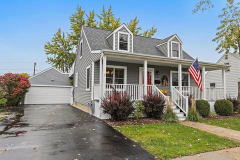 552 Edwards Ave, East Dundee, IL 60118 photo 2