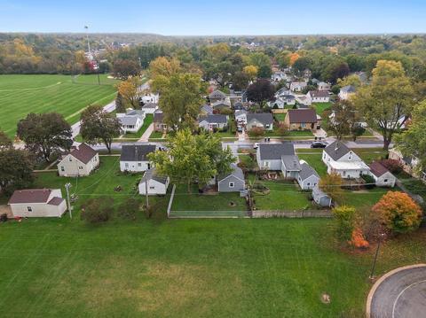 552 Edwards Ave, East Dundee, IL 60118 photo 34
