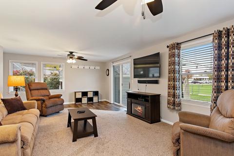 552 Edwards Ave, East Dundee, IL 60118 photo 6