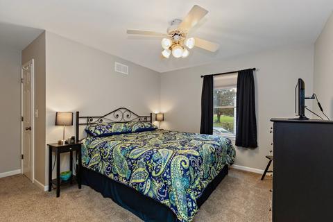 552 Edwards Ave, East Dundee, IL 60118 photo 14