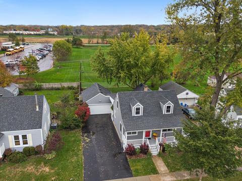 552 Edwards Ave, East Dundee, IL 60118 photo 28