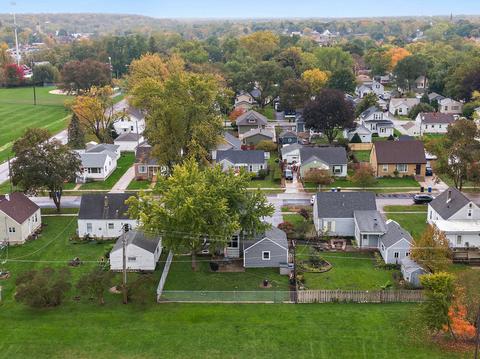 552 Edwards Ave, East Dundee, IL 60118 photo 36