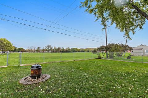552 Edwards Ave, East Dundee, IL 60118 photo 27