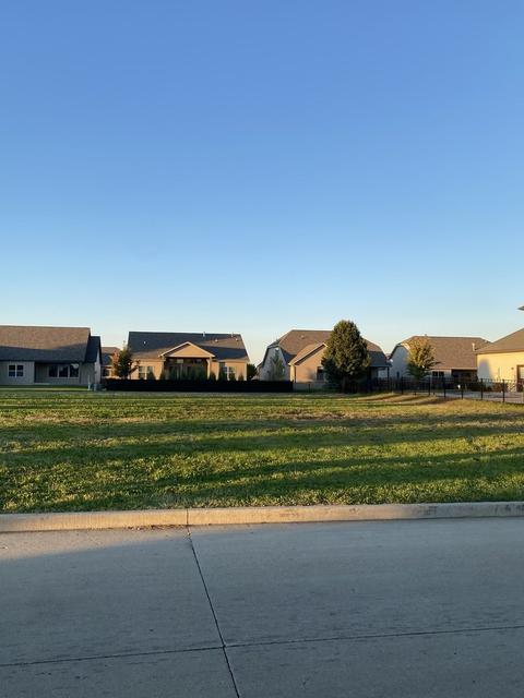 3578 Tahoe Blvd, Normal, IL 61761 photo 1