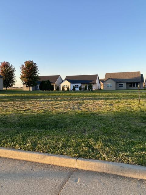3560 Tahoe Blvd, Normal, IL 61761 photo 1