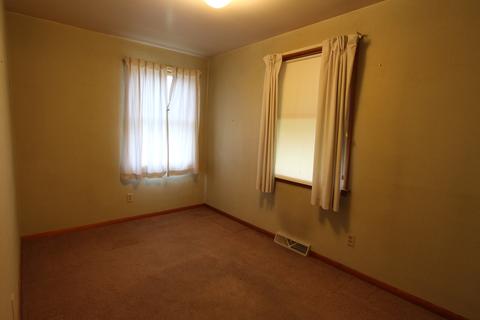 318 E 3rd St, Depue, IL 61322 photo 20