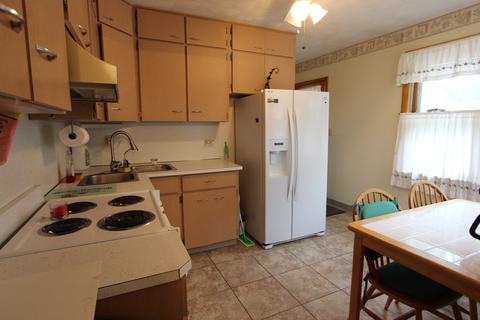 318 E 3rd St, Depue, IL 61322 photo 13