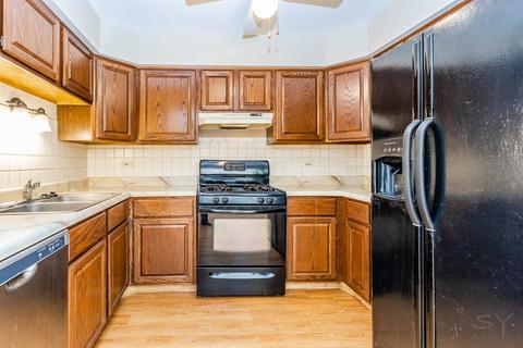 965 Old Oak Cir, Algonquin, IL 60102 photo 15