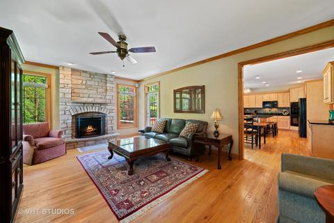 285 E Vallette St, Elmhurst, IL 60126 photo 19