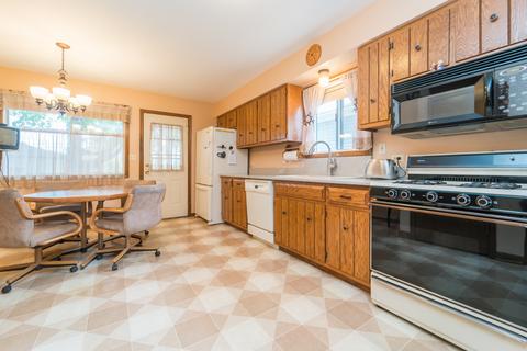 41 W Edward St, Lombard, IL 60148 photo 4