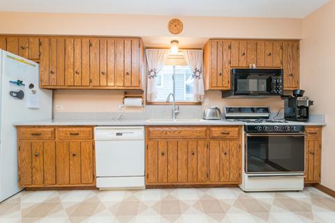 41 W Edward St, Lombard, IL 60148 photo 10