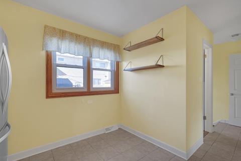 34 E Judith Ann Dr, Mount Prospect, IL 60056 photo 11
