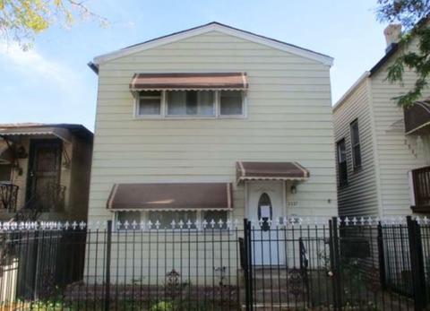 2337 N Austin Ave, Chicago, IL 60639 photo 2