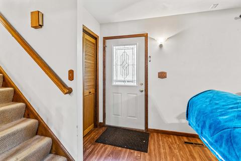 703 Nancy Ln, Mchenry, IL 60051 photo 6