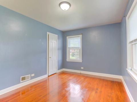 231 S Forest Ave, Hillside, IL 60162 photo 8