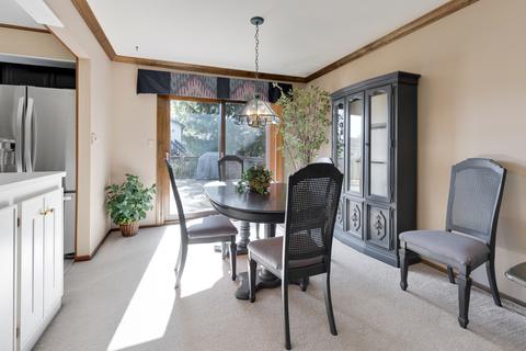 5107 Cambridge Dr, Mchenry, IL 60050 photo 11