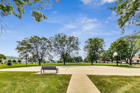 2122 E Craig Dr, Des Plaines, IL 60018 photo 50