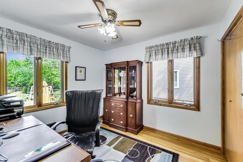 2122 E Craig Dr, Des Plaines, IL 60018 photo 19
