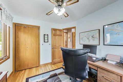 2122 E Craig Dr, Des Plaines, IL 60018 photo 21