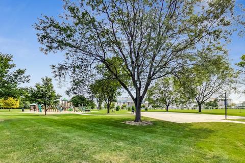 2122 E Craig Dr, Des Plaines, IL 60018 photo 49