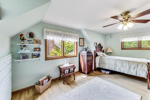 2122 E Craig Dr, Des Plaines, IL 60018 photo 27